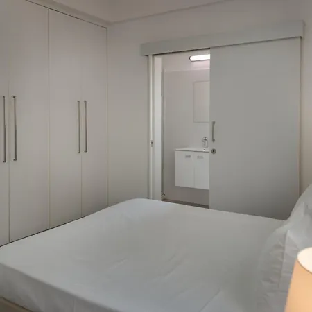 Phaedrus Living View Flat Harbour 04 * Larnaca